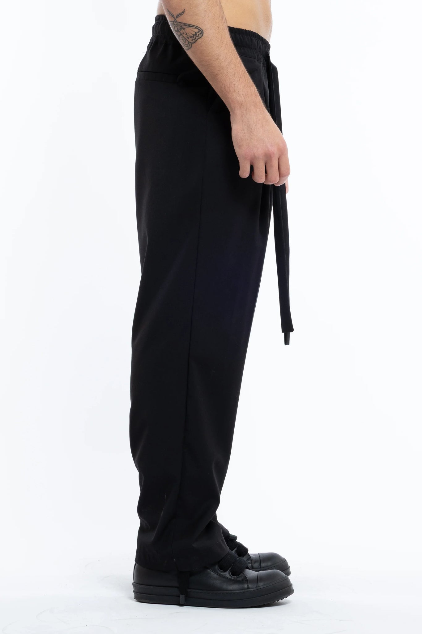 Pantalaccio tessuto classico Eternal Atelier