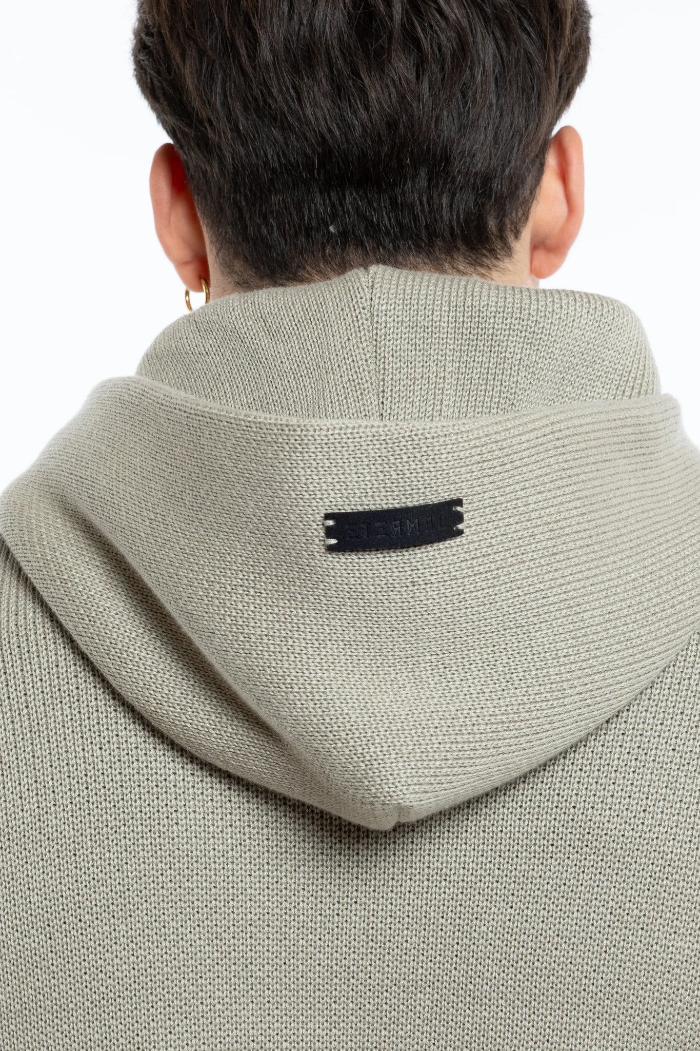 Maglione con cappuccio oversize Eternal Atelier