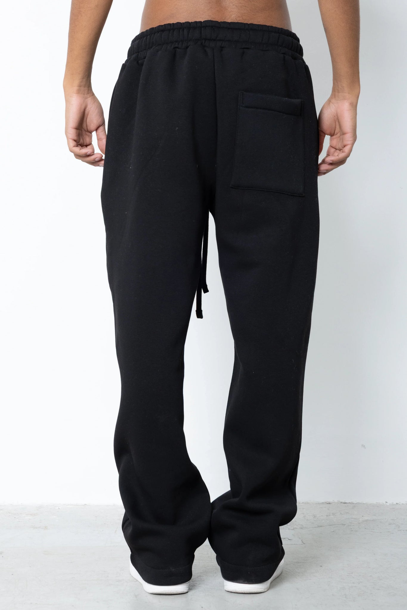 Pantalone tuta fondo ampio Eternal Studio