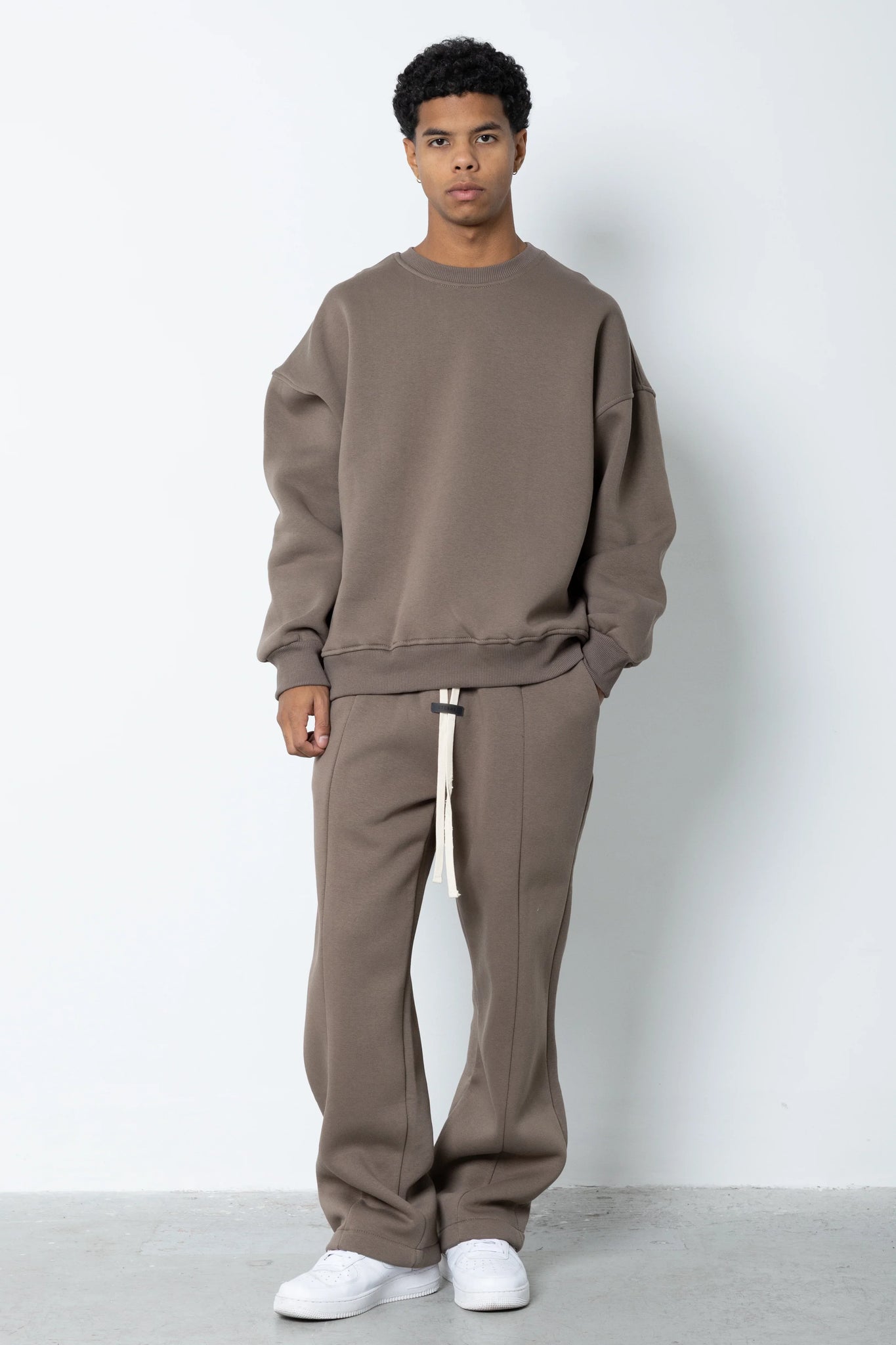 Felpa girocollo over Eternal Studio