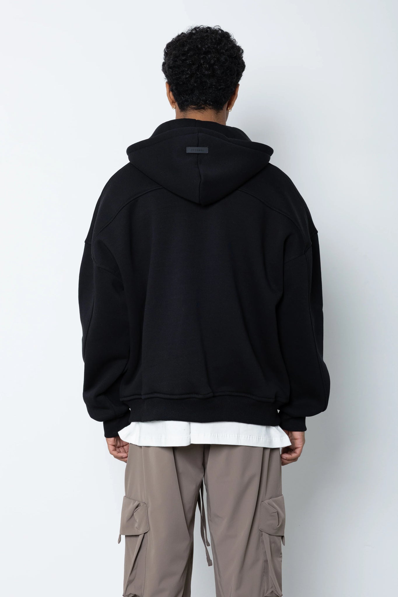 Felpa con zip e cappuccio Eternal Studio