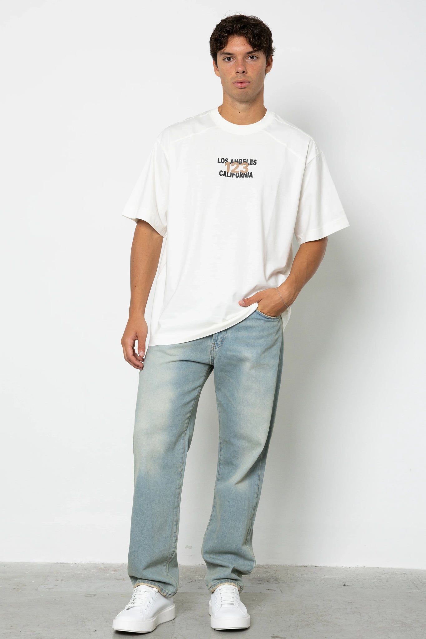 Jeans baggy bleached sand