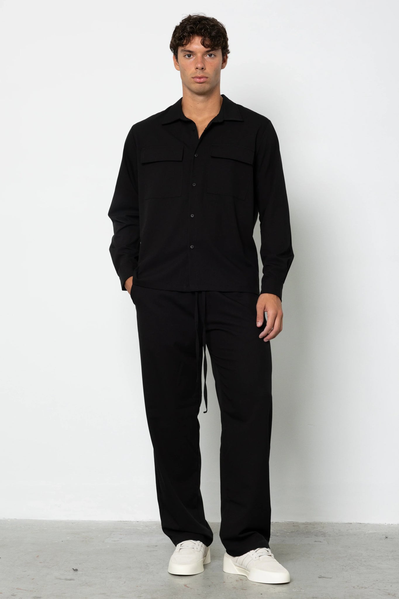 Pantalaccio con pences fondo ampio