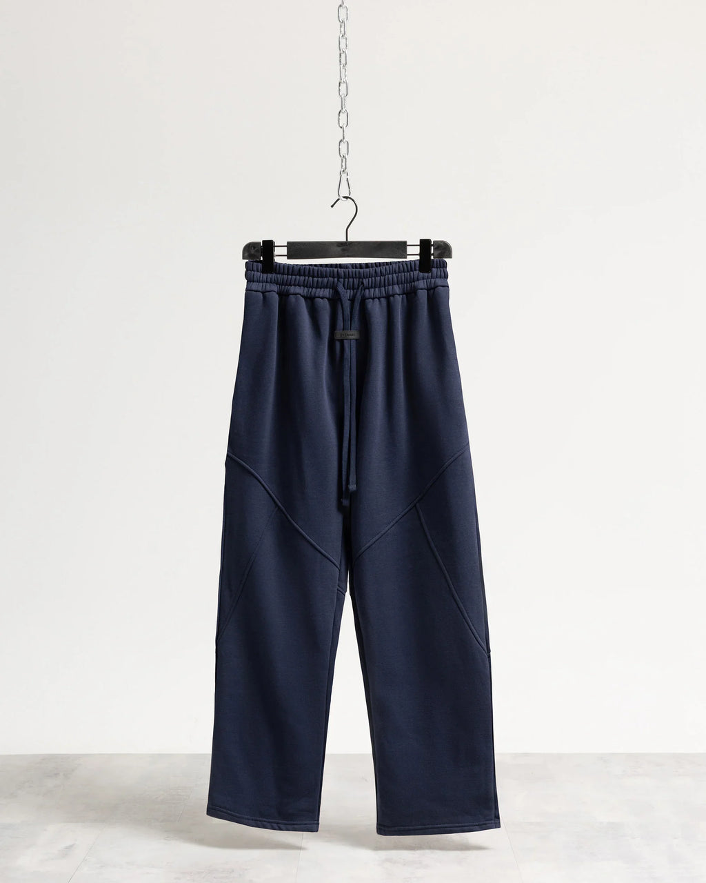 Pantalone tuta fondo ampio Eternal