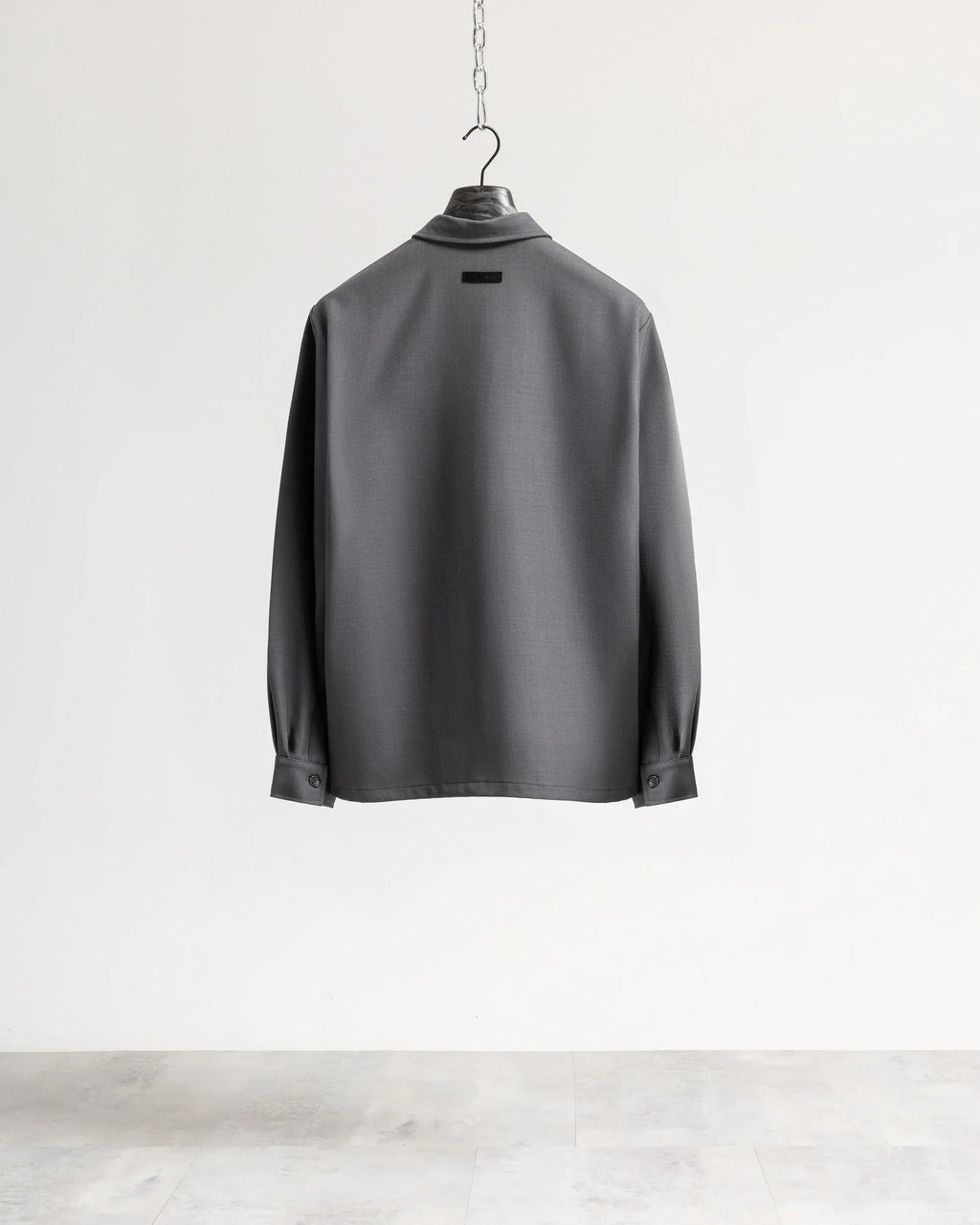 Camicia con tasconi tessuto classico Eternal Atelier