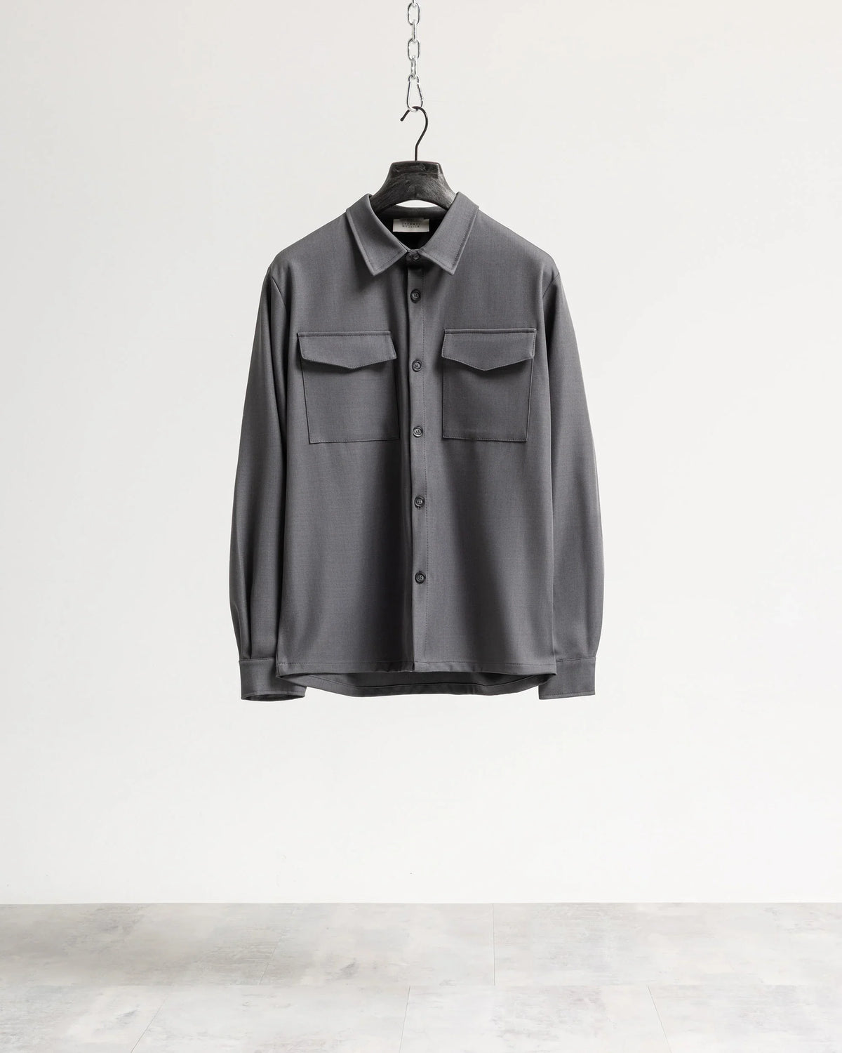 Camicia con tasconi tessuto classico Eternal Atelier