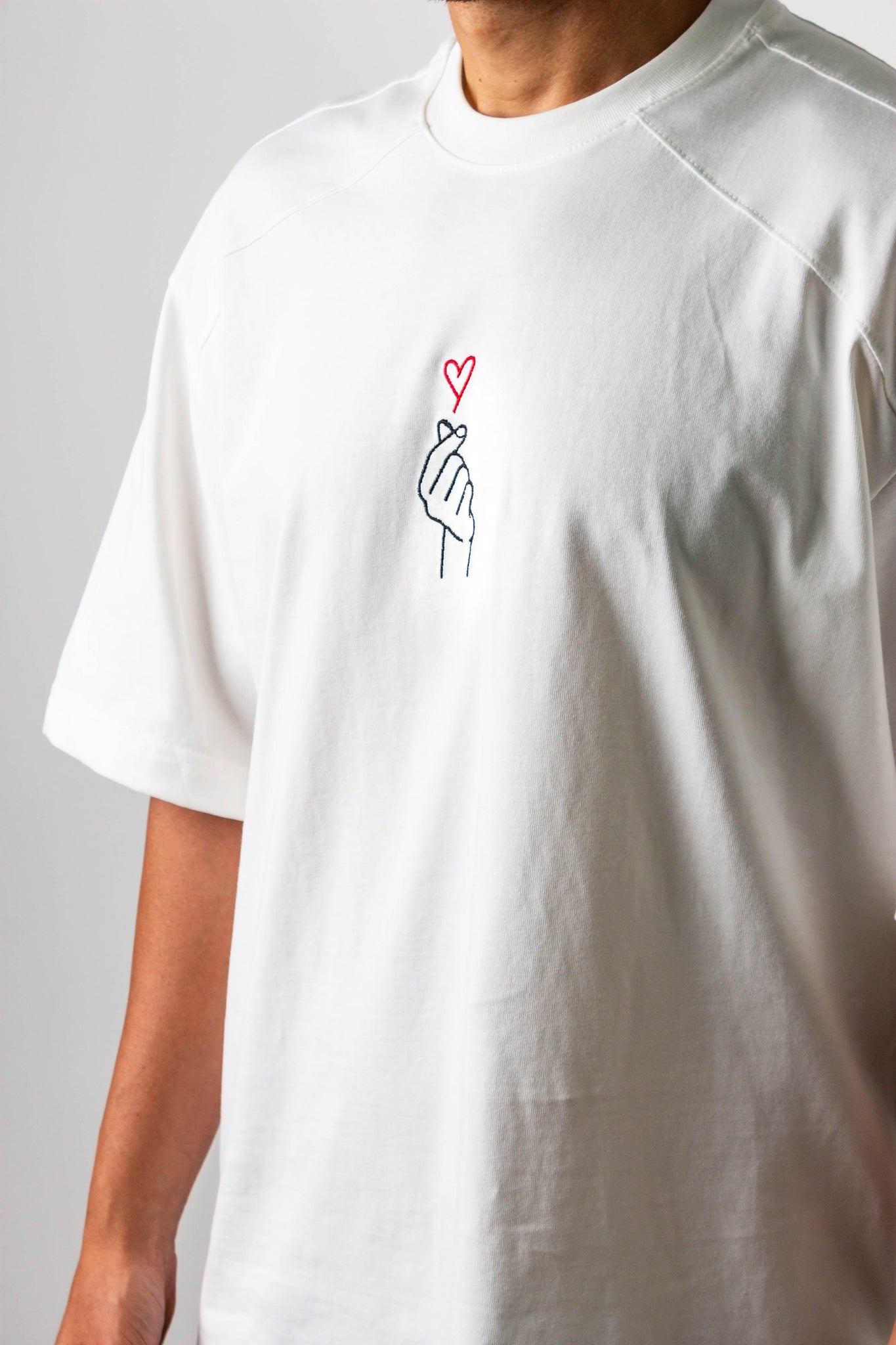 T-shirt con ricamo heart - FRANKIE HO