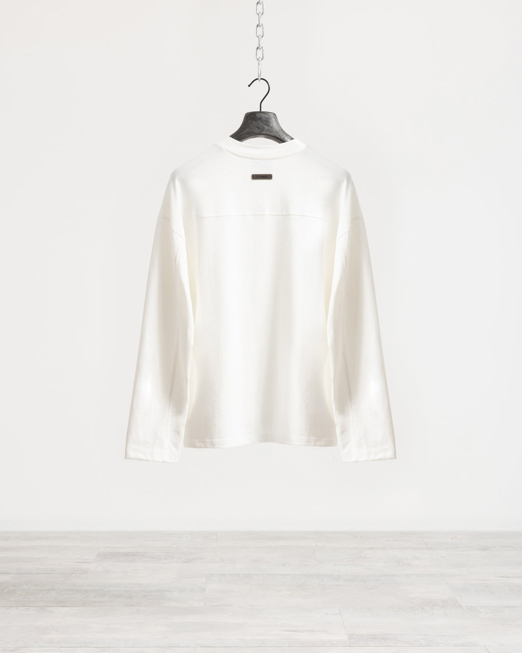 T-shirt longsleeve con tagli