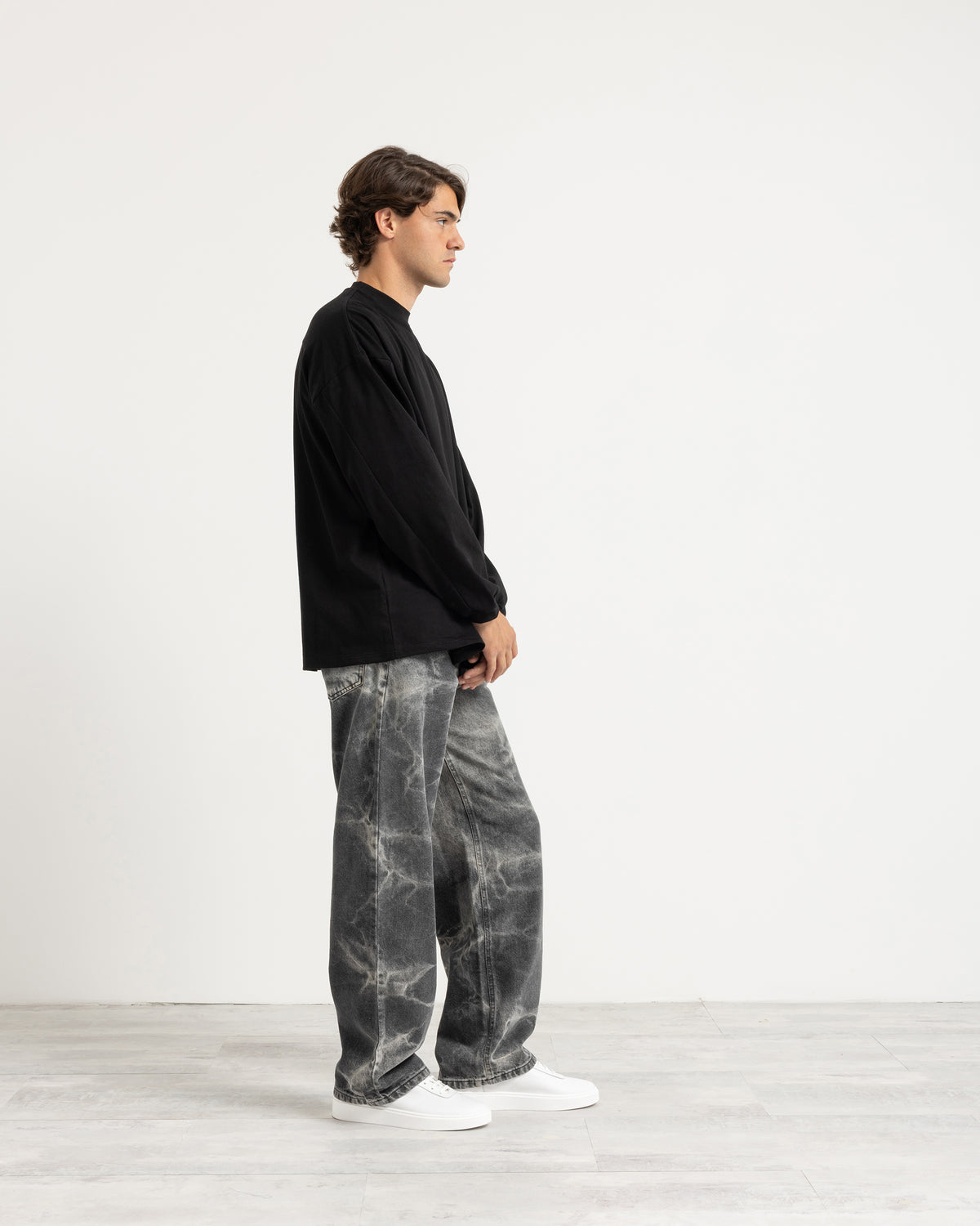 T-shirt longsleeve con polsino oversize Eternal