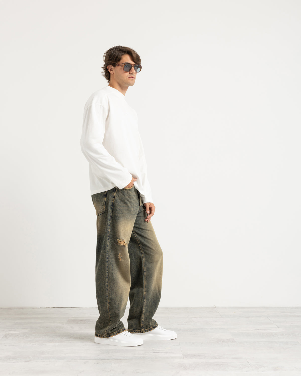 T-shirt longsleeve con tagli