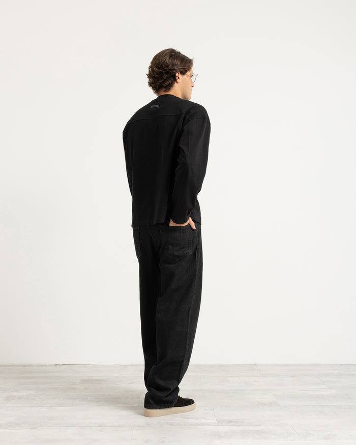 T-shirt longsleeve con tagli - Nero